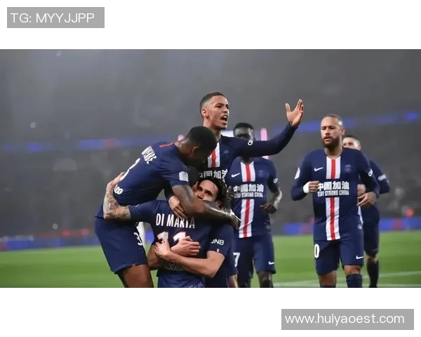 英超豪门曼联宣布签下巴黎圣日耳曼前锋内马尔,刷新转会费记录 英超豪门曼联宣布签下巴黎圣日耳曼前锋内马尔,刷新转会费记录